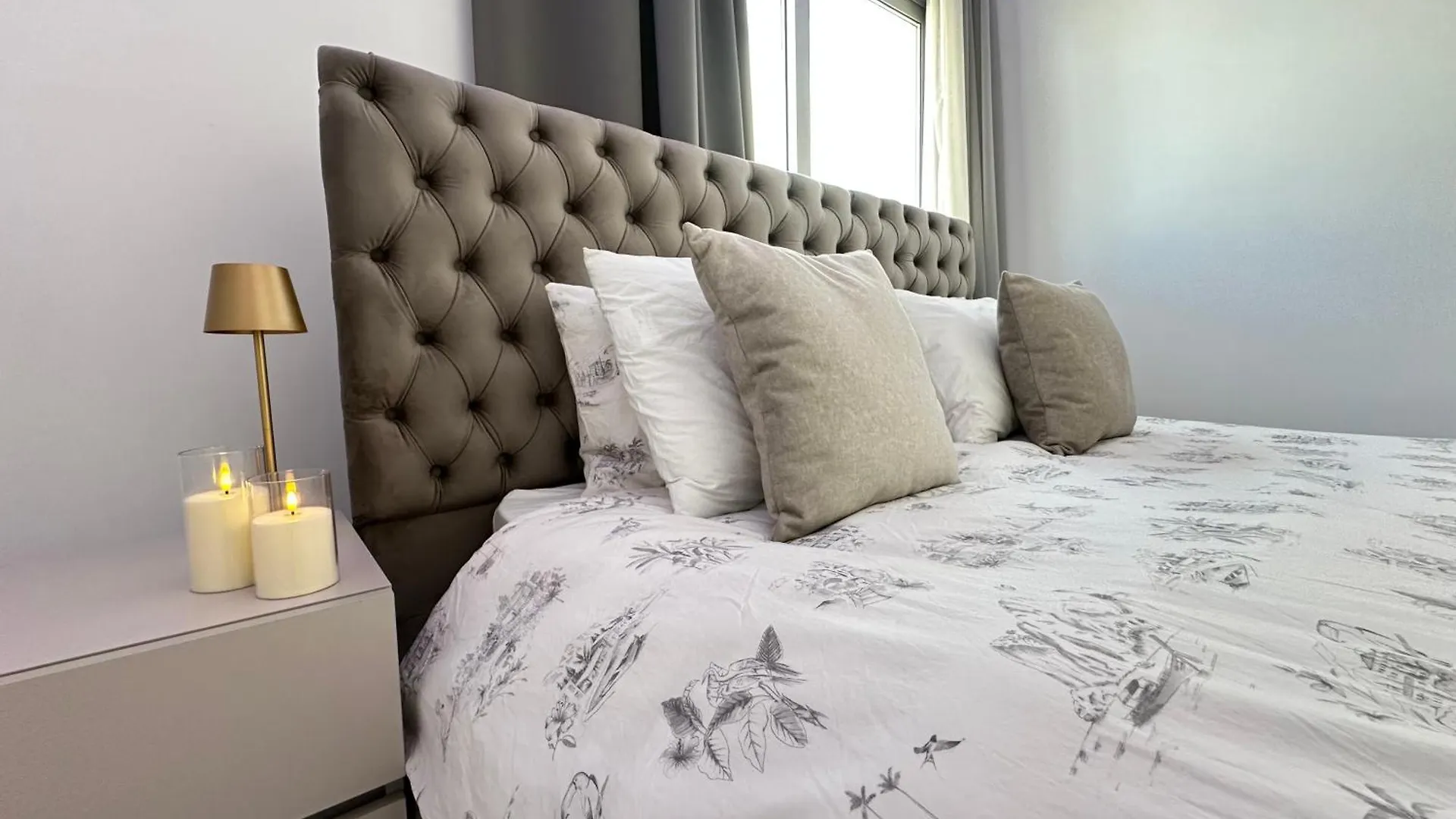 Home For You - Holiday Apt Larnaca